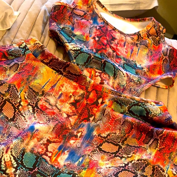 Dress - Picture 1 of 3